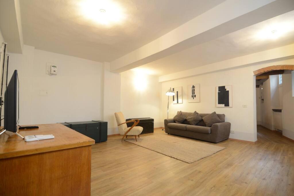 Keys Of Italy - Sprone 15 - 2 Bedroom Family Apartment By Ponte Vecchio Florence Buitenkant foto